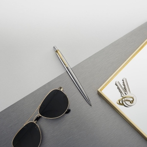 1767508360 parker jotter stylo bille inox or coffret cadeau