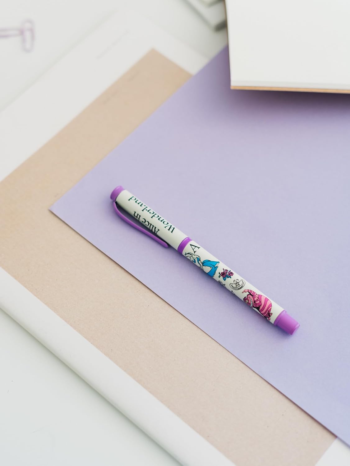 Stylo Bille Disney Alice au Pays des Merveilles – Image 6