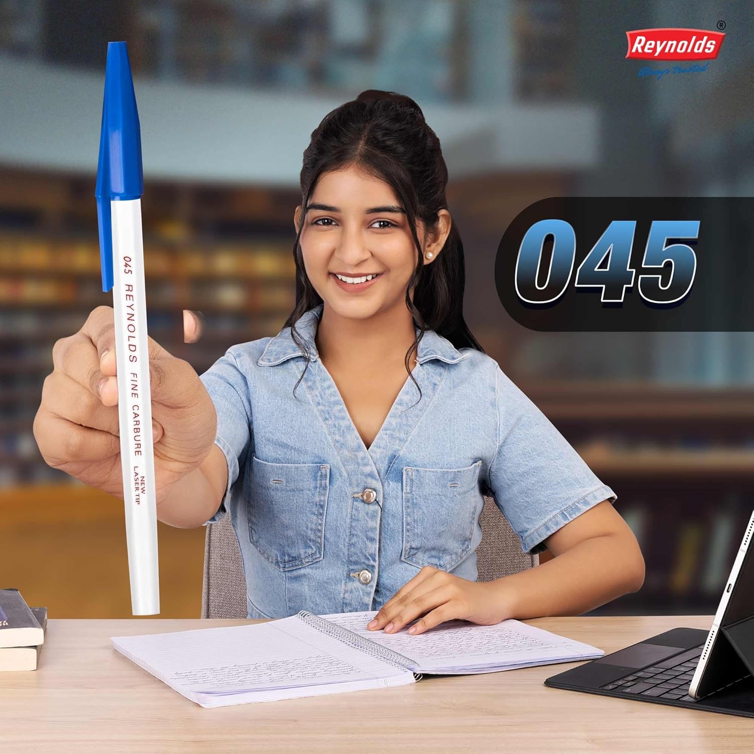 Lot de 15 Stylos à Bille Reynolds : 5 Bleus, 5 Noirs, 5 Rouges – Image 3