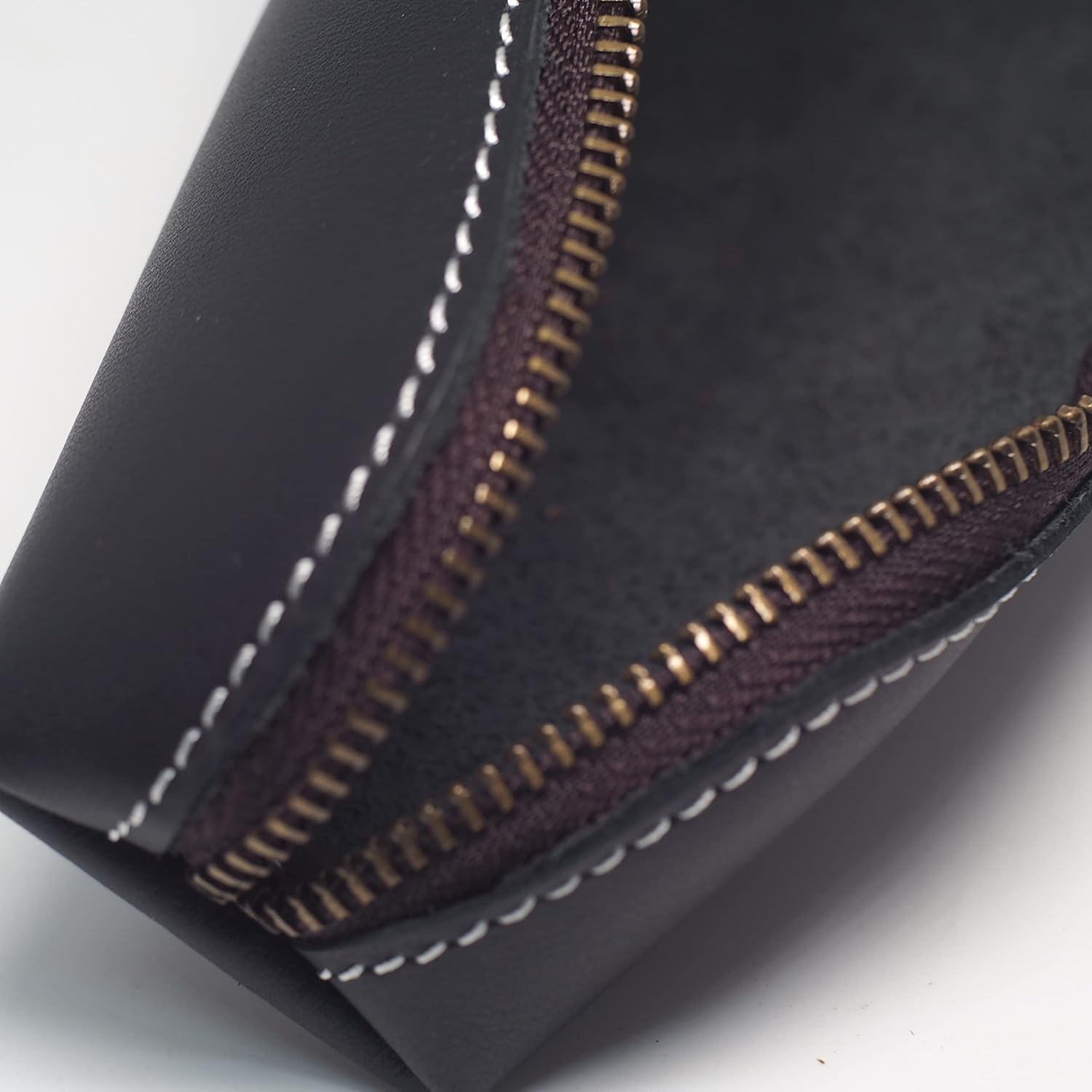 Trousse à Crayons en Cuir Noir Fait Main – Image 3