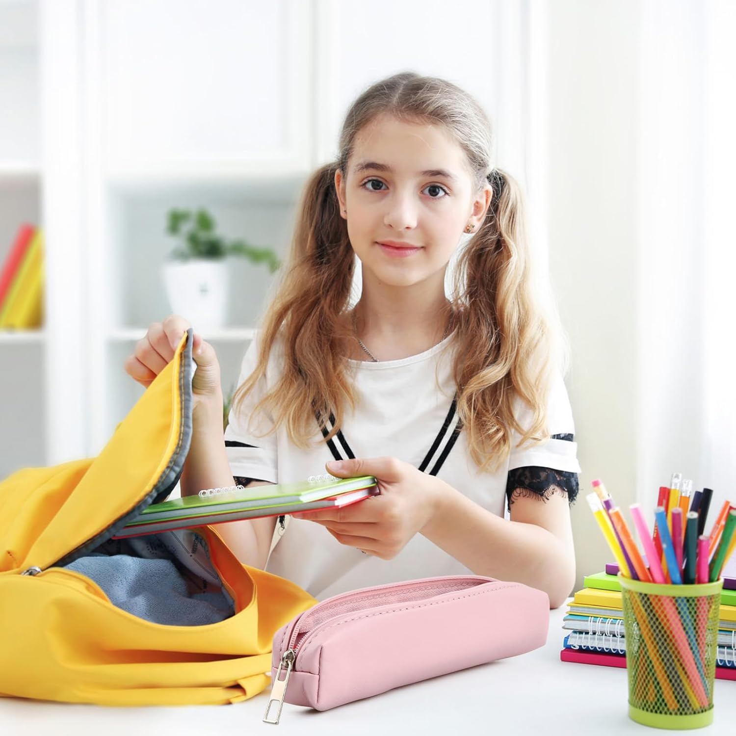 Lot de 2 Trousses en Cuir Pratiques – Image 7